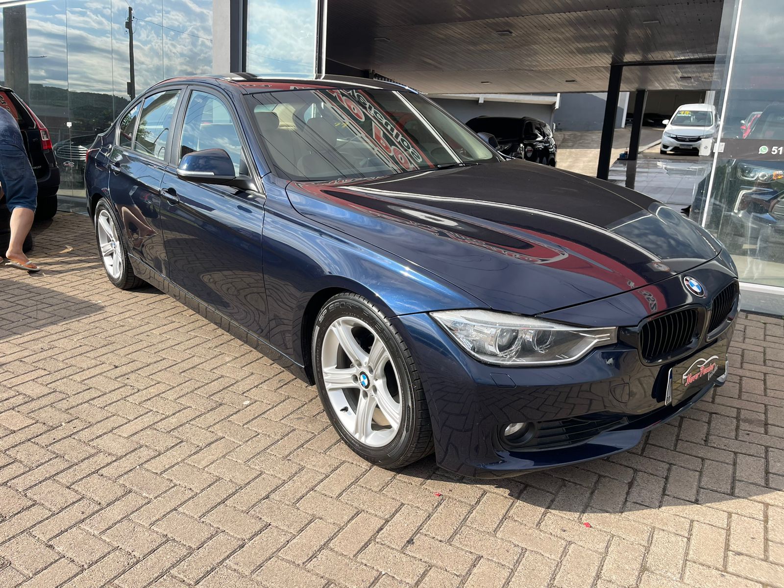 BMW 320i 2.0